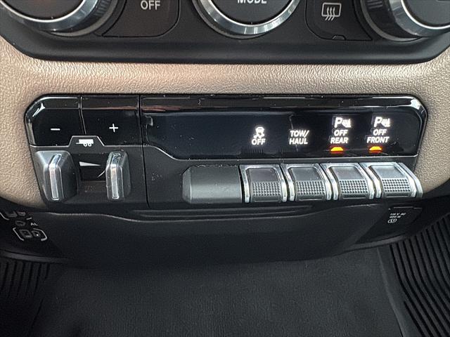 2019 Ram 1500 Laramie Crew Cab 4x4 57 Box