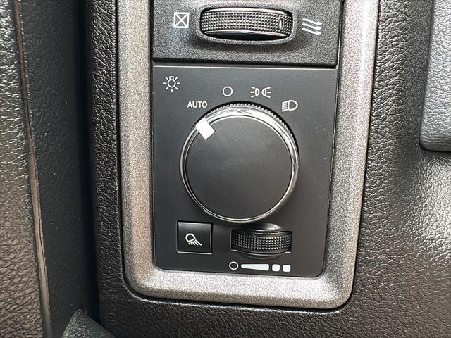 2018 Ram 1500 Tradesman Quad Cab 4x2 64 Box