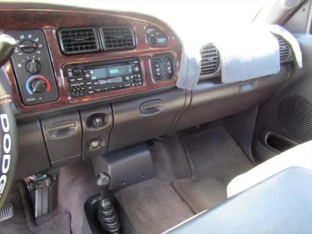 2000 Dodge Ram 2500 Quad Cab Short Bed 4WD