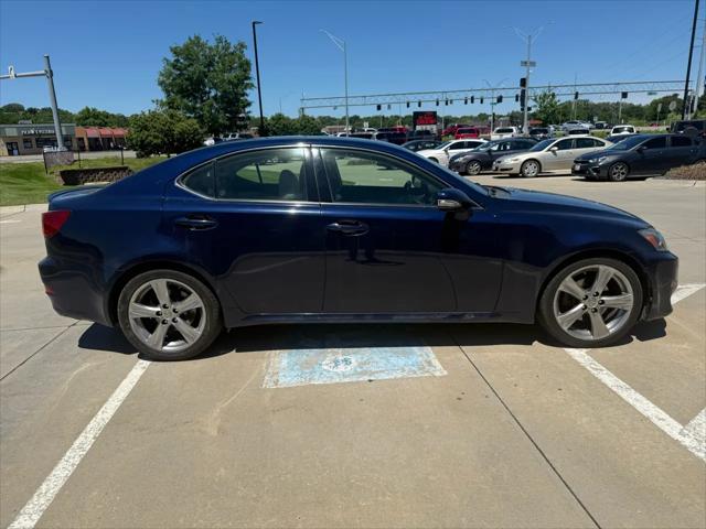 2013 Lexus IS 250 4dr Sport Sdn Auto RWD