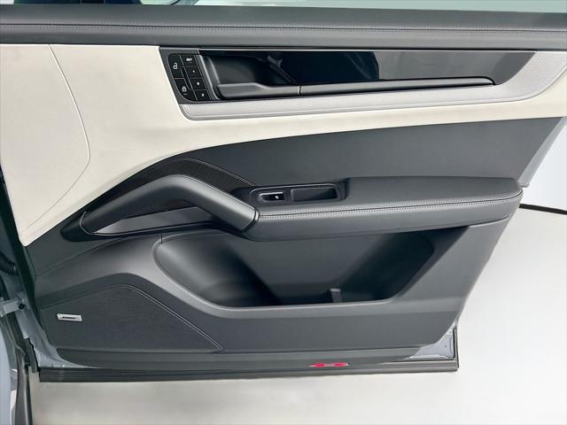2026 Porsche Cayenne Unknown