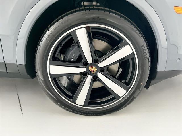 2026 Porsche Cayenne Unknown