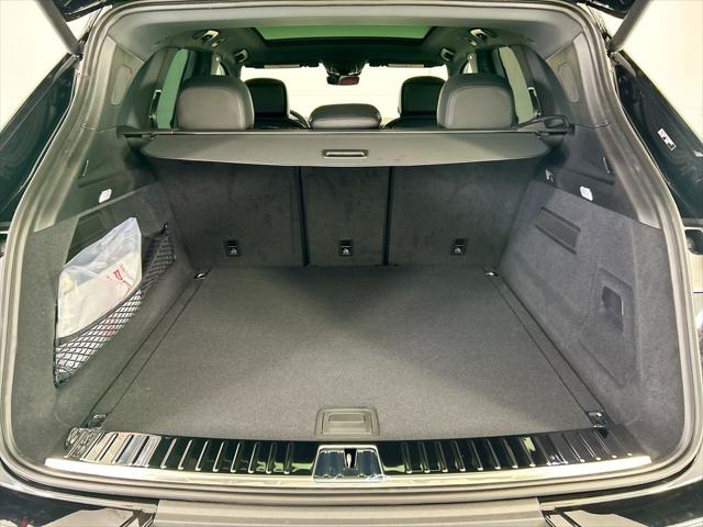 2026 Porsche Cayenne Unknown