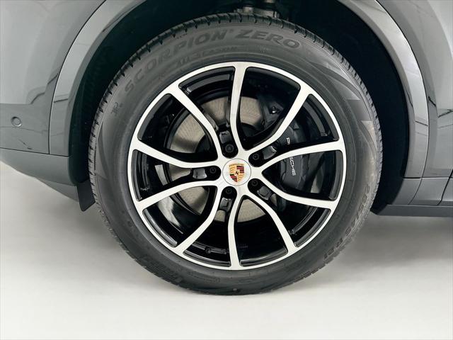 2026 Porsche Cayenne Unknown
