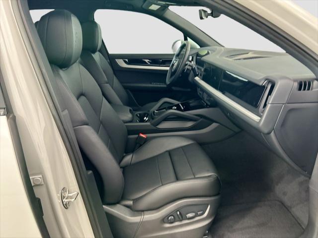 2026 Porsche Cayenne Unknown