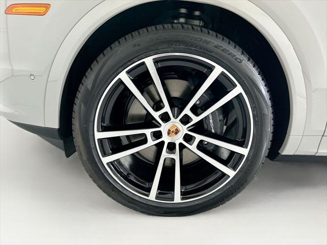 2026 Porsche Cayenne Unknown