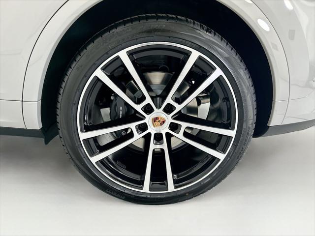 2026 Porsche Cayenne Unknown