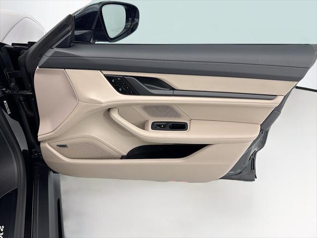 2026 Porsche Taycan 4
