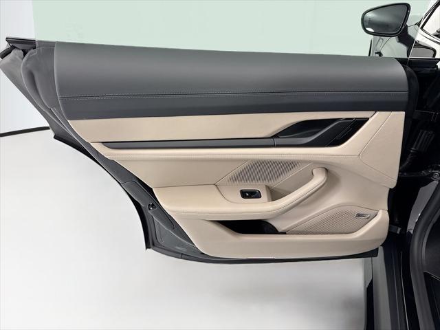 2026 Porsche Taycan 4