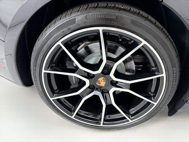 2026 Porsche Taycan 4