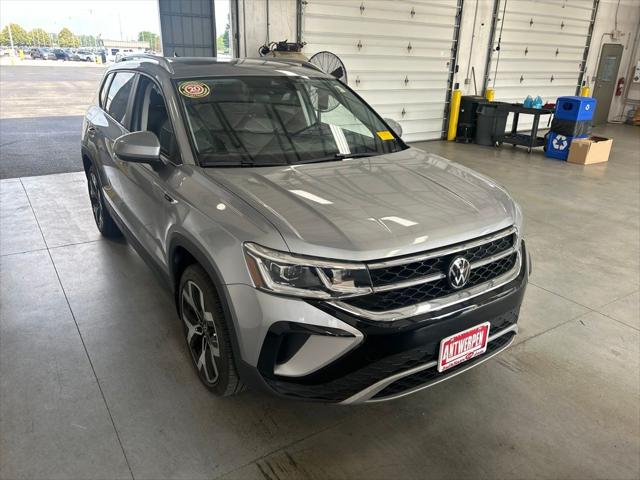 2023 Volkswagen Taos 1.5T SEL for sale in Groveport, OH