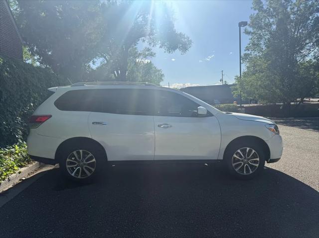 2013 Nissan Pathfinder SV