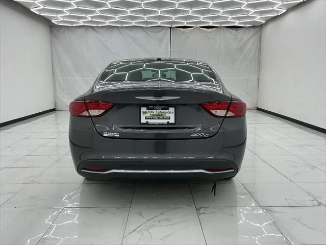 2015 Chrysler 200 C