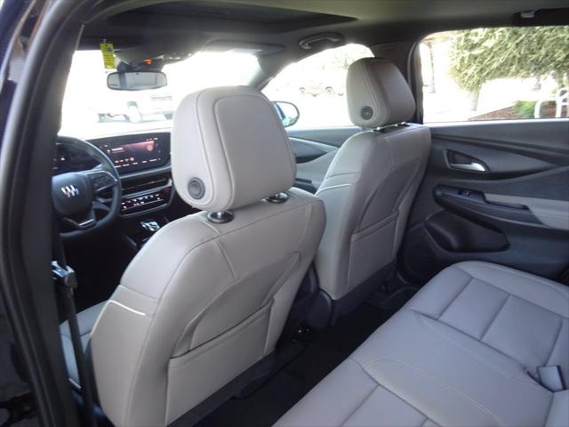 2026 Buick NV Avenir FWD