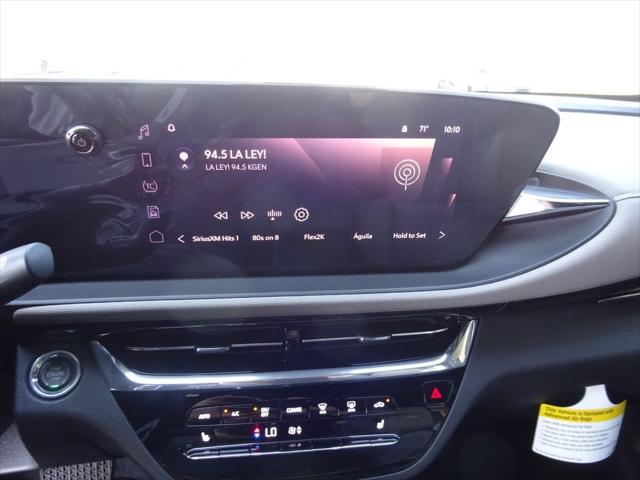 2026 Buick NV Avenir FWD