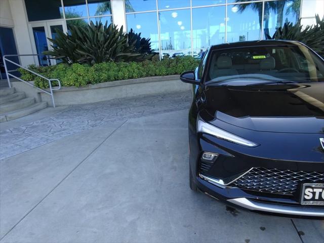 2026 Buick NV Avenir FWD