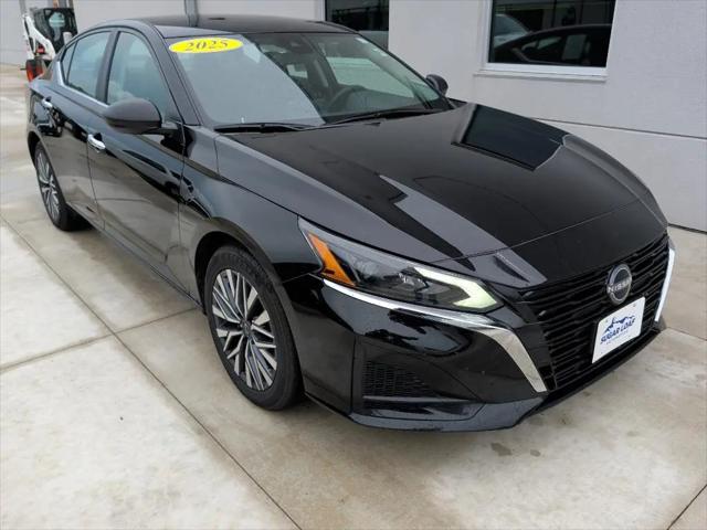 2025 Nissan Altima SV FWD for sale in Winona, MN