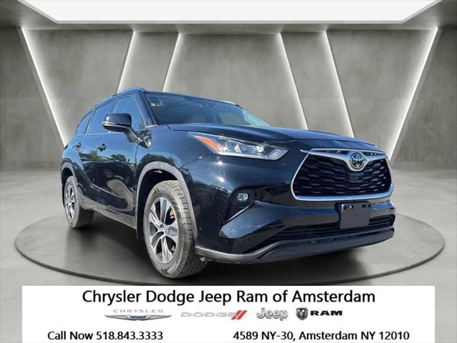 2021 Toyota Highlander XLE for sale in Amsterdam, NY