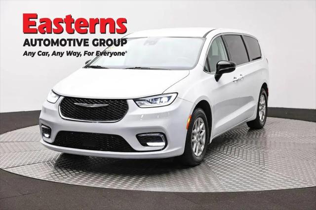 2024 Chrysler Pacifica Touring L for sale in Temple Hills, MD