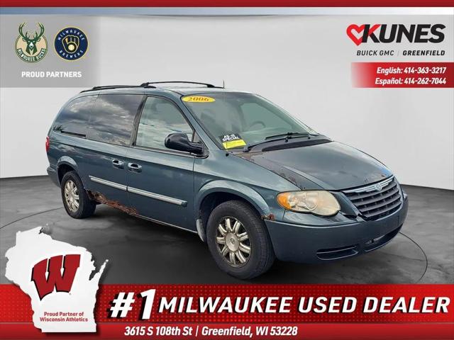 2006 Chrysler Town & Country Touring for sale in Greenfield, WI