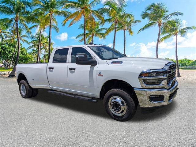 2026 RAM Ram 3500 RAM 3500 TRADESMAN CREW CAB 4X4 8 BOX
