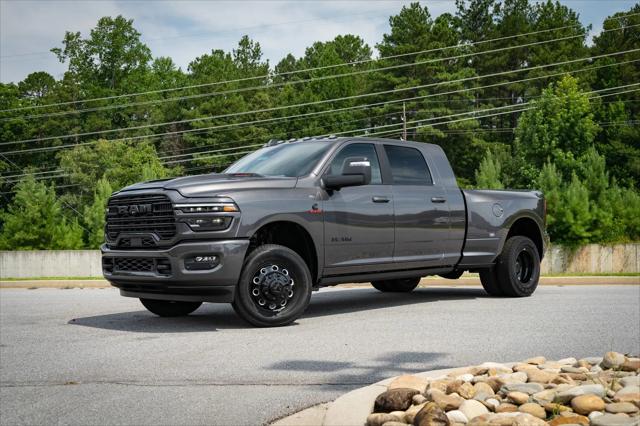 2026 RAM Ram 3500 RAM 3500 LARAMIE MEGA CAB 4X4 64 BOX