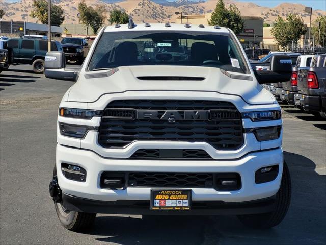 2026 RAM 3500 RAM 3500 BIG HORN CREW CAB 4X4 8 BOX