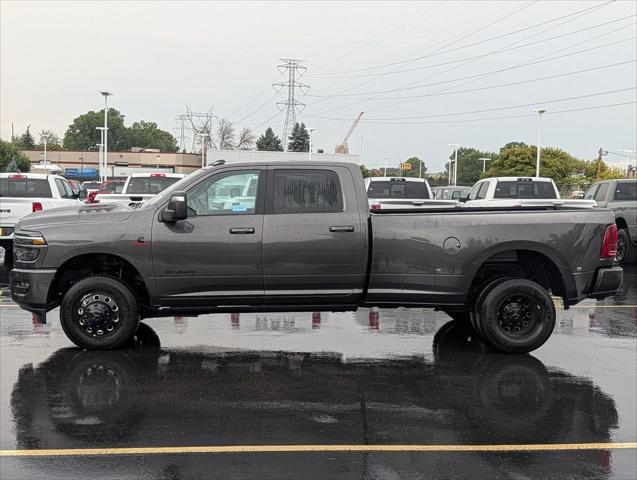 2026 RAM Ram 3500 RAM 3500 LARAMIE CREW CAB 4X4 8 BOX
