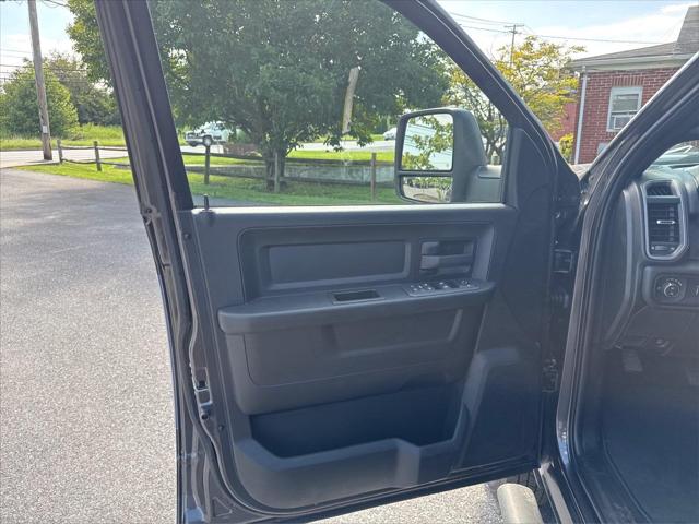 2026 Ram 3500 Tradesman Crew Cab 4x4 8 Box