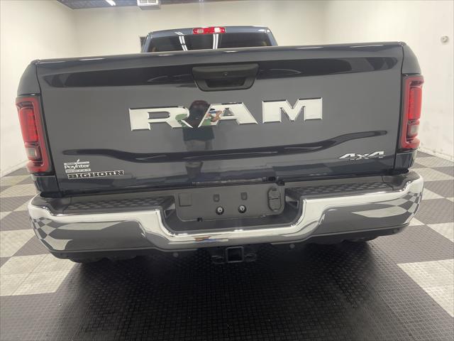 2026 RAM 3500 RAM 3500 BIG HORN CREW CAB 4X4 8 BOX