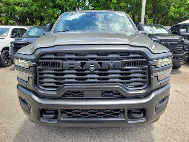 2026 RAM 2500 RAM 2500 WARLOCK CREW CAB 4X4 64 BOX