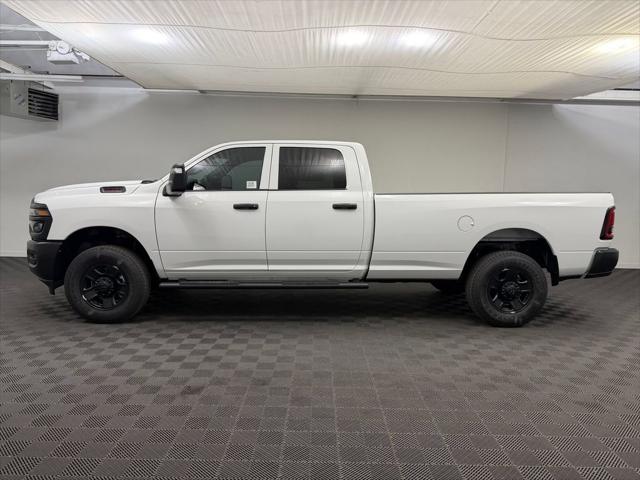 2026 RAM Ram 3500 RAM 3500 TRADESMAN CREW CAB 4X4 8 BOX