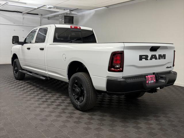 2026 RAM Ram 3500 RAM 3500 TRADESMAN CREW CAB 4X4 8 BOX