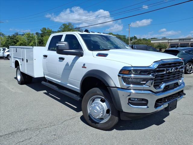 2026 RAM Ram 5500 Chassis Cab RAM 5500 TRADESMAN CHASSIS CREW CAB 4X4 84 CA