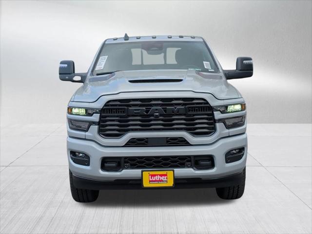 2026 RAM 2500 RAM 2500 BLACK EXPRESS CREW CAB 4X4 64 BOX