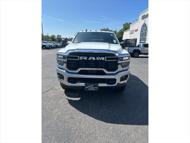 2026 Ram 2500 Tradesman Crew Cab 4x4 64 Box