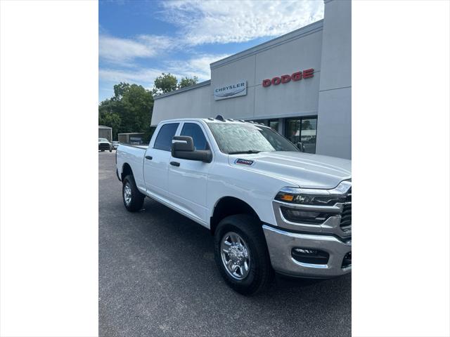 2026 RAM 2500 RAM 2500 TRADESMAN CREW CAB 4X4 64 BOX