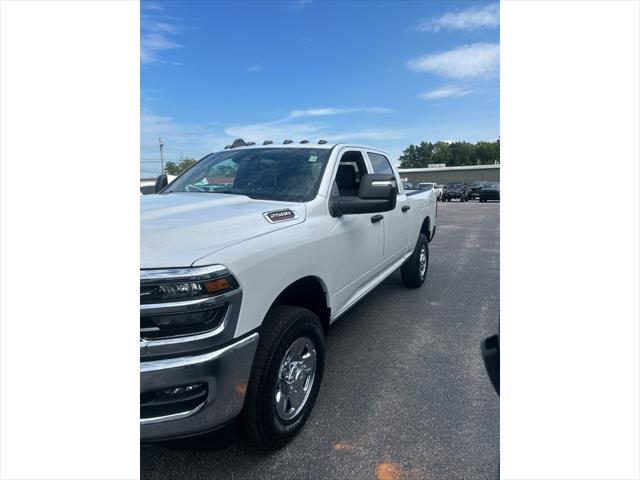 2026 RAM 2500 RAM 2500 TRADESMAN CREW CAB 4X4 64 BOX