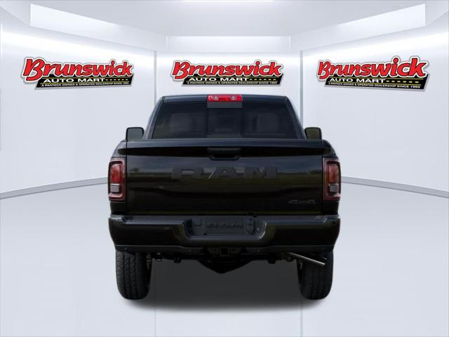 2026 Ram 2500 Black Express Crew Cab 4x4 64 Box