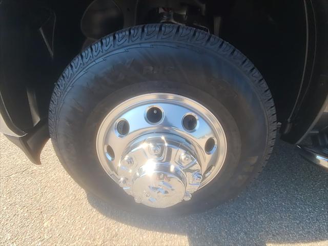 2026 RAM 3500 RAM 3500 BIG HORN CREW CAB 4X4 8 BOX 2026 RAM 3500 RAM 3500 BIG HORN CREW CAB 4X4 8 BOX