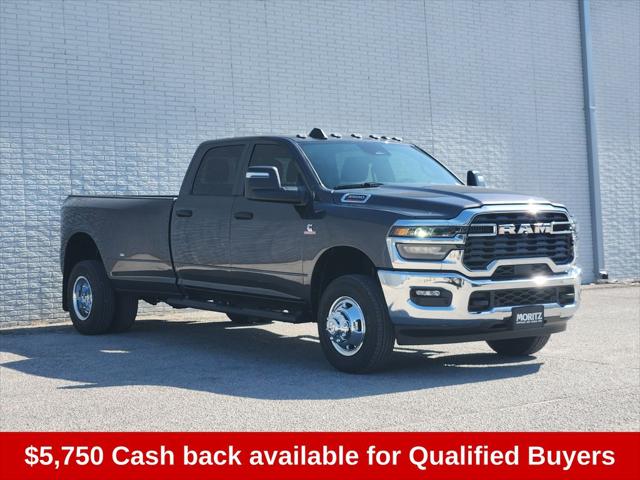 2026 RAM Ram 3500 RAM 3500 TRADESMAN CREW CAB 4X4 8 BOX