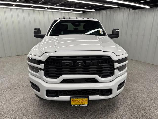 2026 RAM 3500 RAM 3500 LONE STAR CREW CAB 4X4 8 BOX
