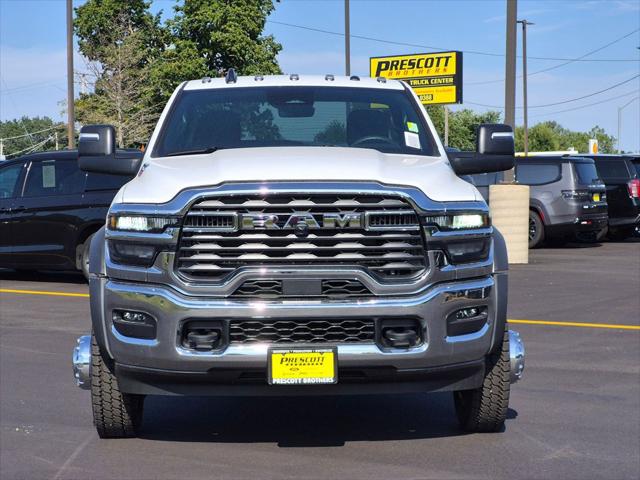 2026 RAM 5500 Chassis RAM 5500 TRADESMAN CHASSIS REGULAR CAB 4X4 84 CA