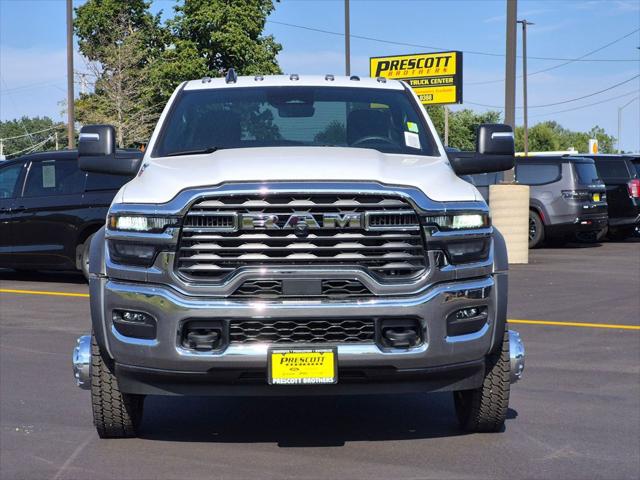 2026 RAM Ram 5500 Chassis Cab RAM 5500 TRADESMAN CHASSIS REGULAR CAB 4X4 84 CA