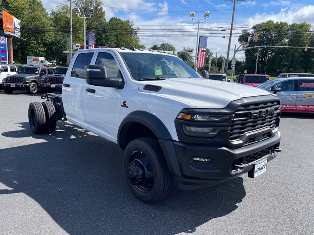 2026 RAM Ram 5500 Chassis Cab RAM 5500 TRADESMAN CHASSIS CREW CAB 4X4 60 CA 2026 RAM Ram 5500 Chassis Cab RAM 5500 TRADESMAN CHASSIS CREW CAB 4X4 60 CA