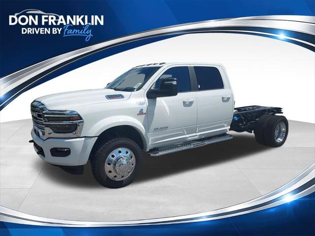 2026 RAM 5500 Chassis RAM 5500 BIG HORN CHASSIS CREW CAB 4X4 60 CA