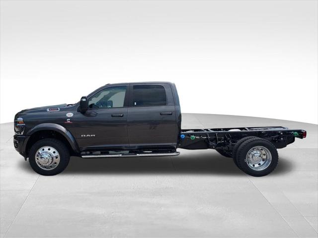 2026 RAM 5500 Chassis RAM 5500 BIG HORN CHASSIS CREW CAB 4X4 60 CA