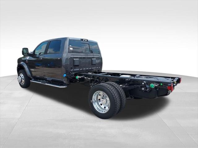 2026 RAM 5500 Chassis RAM 5500 BIG HORN CHASSIS CREW CAB 4X4 60 CA