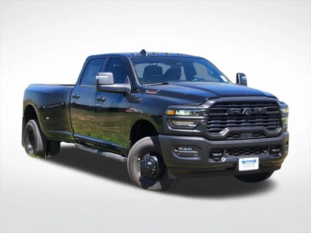 2026 RAM Ram 3500 RAM 3500 TRADESMAN CREW CAB 4X4 8 BOX
