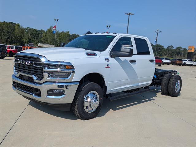 2026 RAM 3500 Chassis RAM 3500 TRADESMAN CREW CAB CHASSIS 4X4 60 CA
